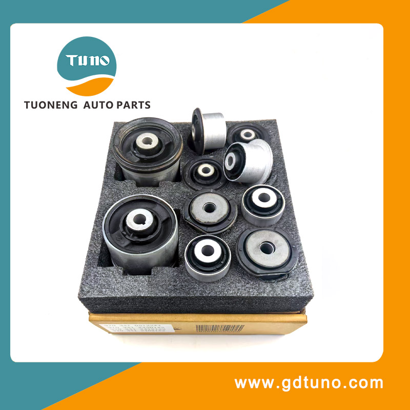 Porsche Panamera 2014–2016 fremre øvre og nedre styrearmbøssing